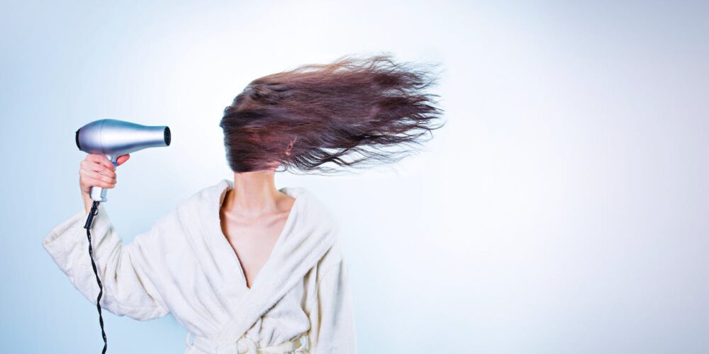 【熟年健康】護髮產品混合熱風可能有害你的健康